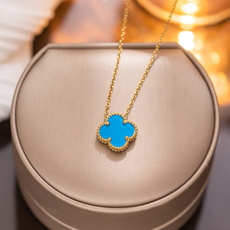 Non-Fading Double-Sided Four-Leaf Clover Necklace for Women - Image 4